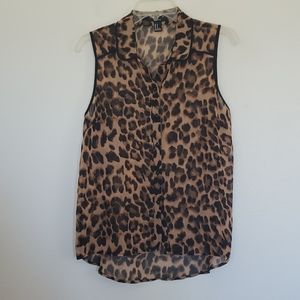 Forever 21 Sleeveless Animal Print Top M